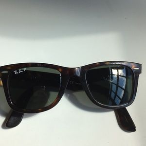 Ray Ban Wayfarer Sunglasses